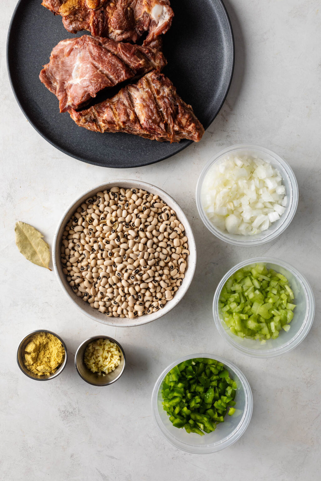 How to Cook Black Eyed Peas - Cooks with Soul